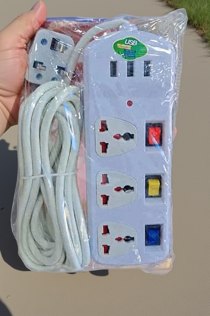 چند راهی برق 3 خروجی و 3 پورت شارژ USB
