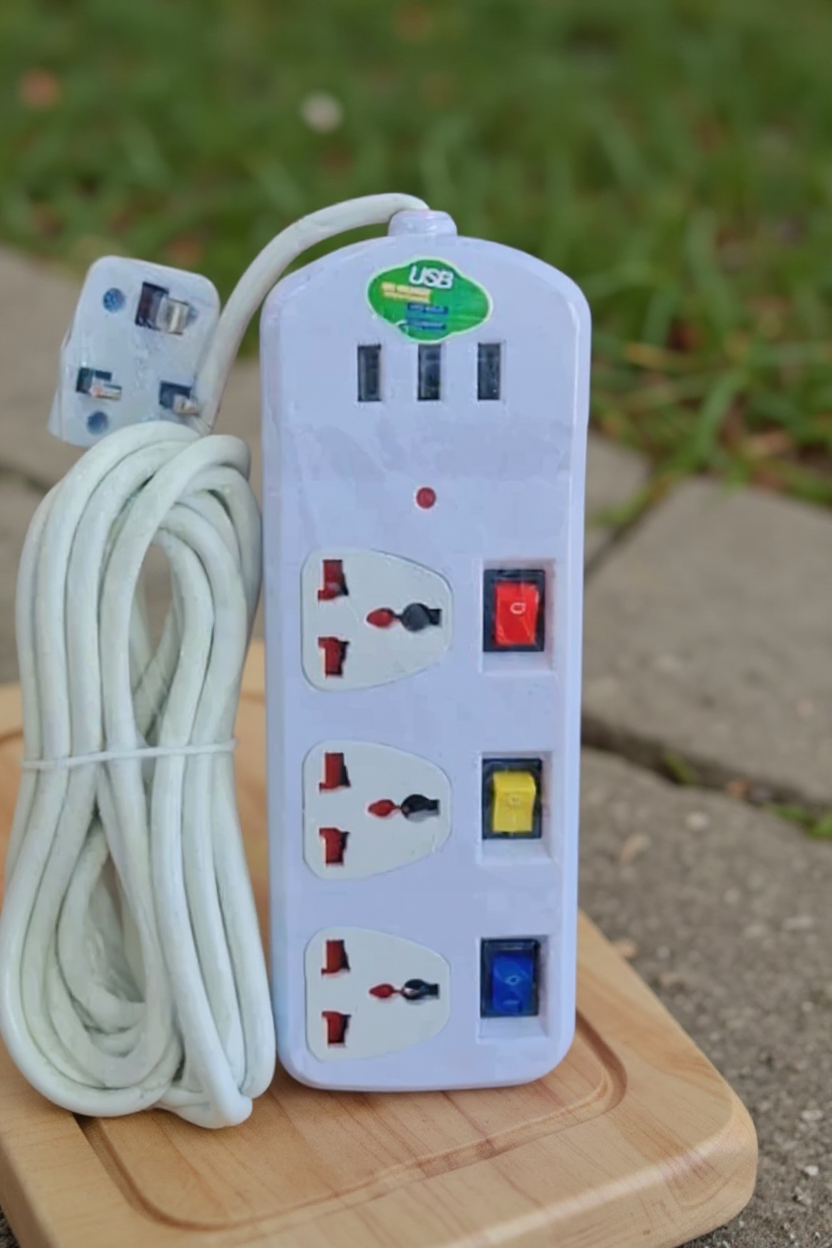 چند راهی برق 5 متری آی‌بای با 3 پورت USB